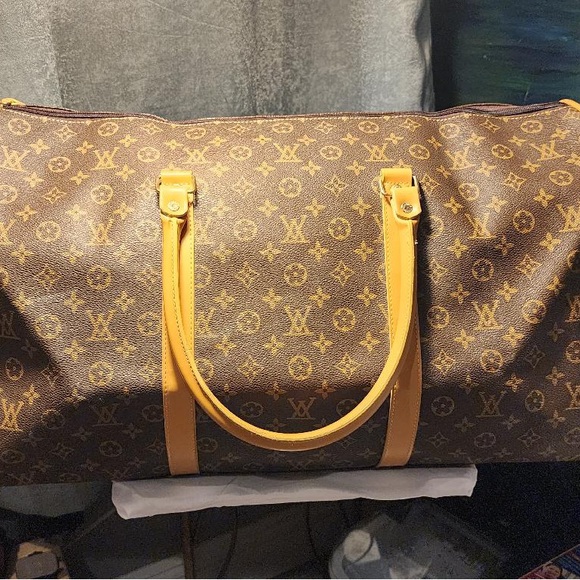 Louis Vuitton Duffle Bag - Picture 10 of 12